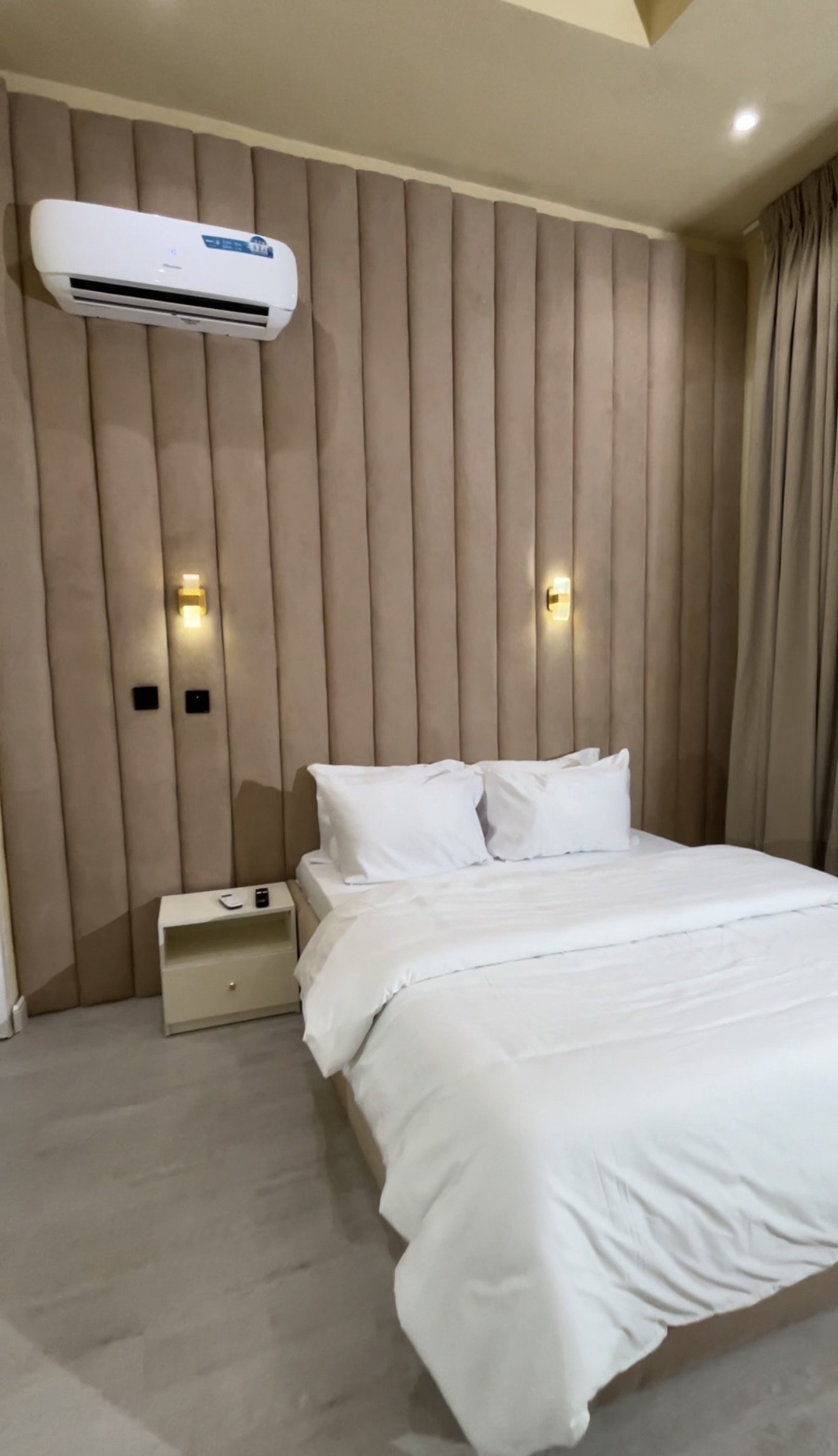 4 BEDROOM HOUSE WITH CINEMA ROOM