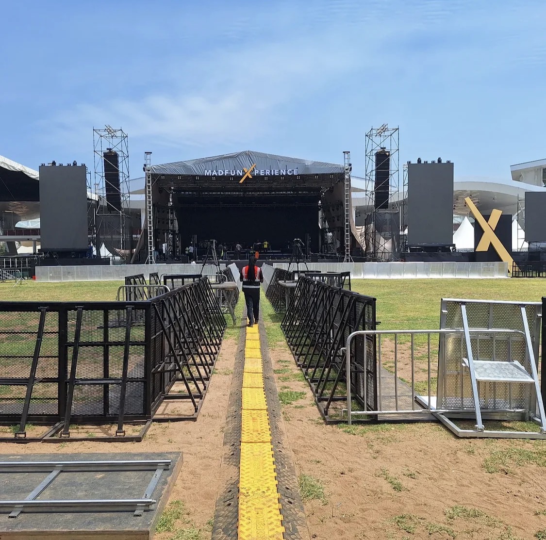Musical instruments and equipment rentals