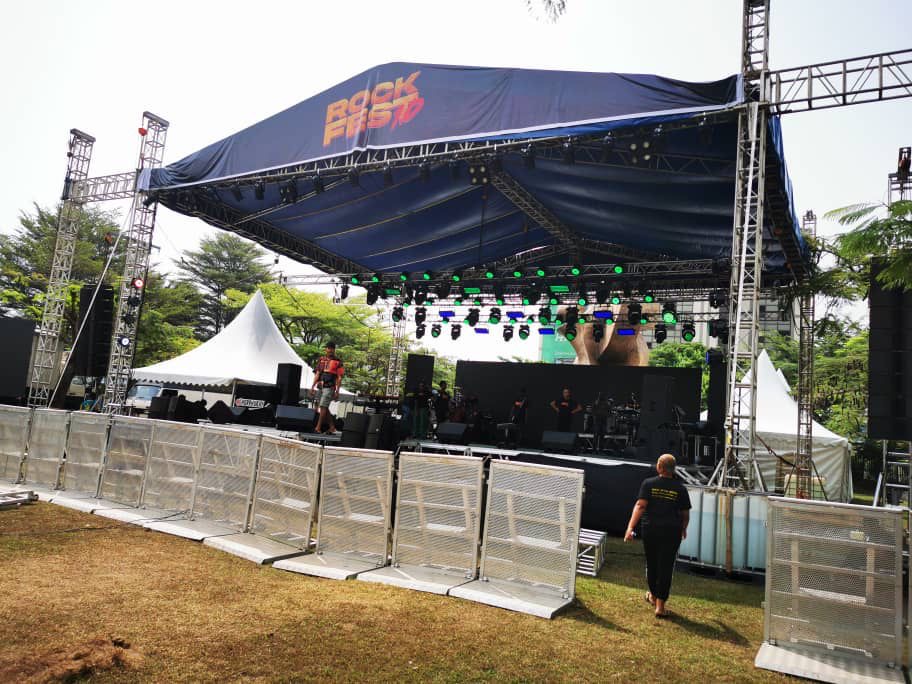 Musical instruments and equipment rentals