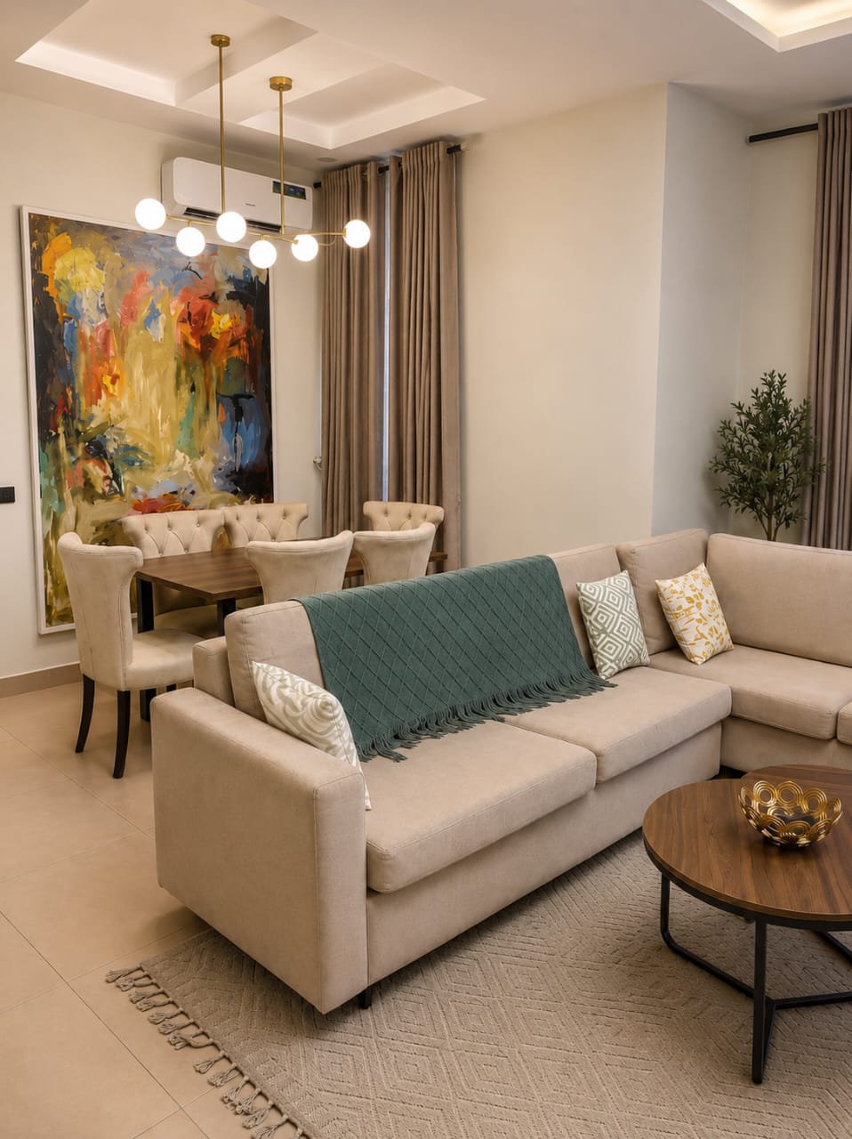 Fully furnished 3 bedroom apartment 