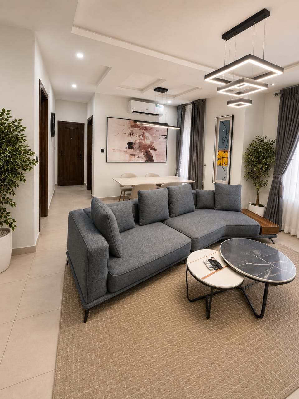 Fully furnished 3 bedroom apartment 