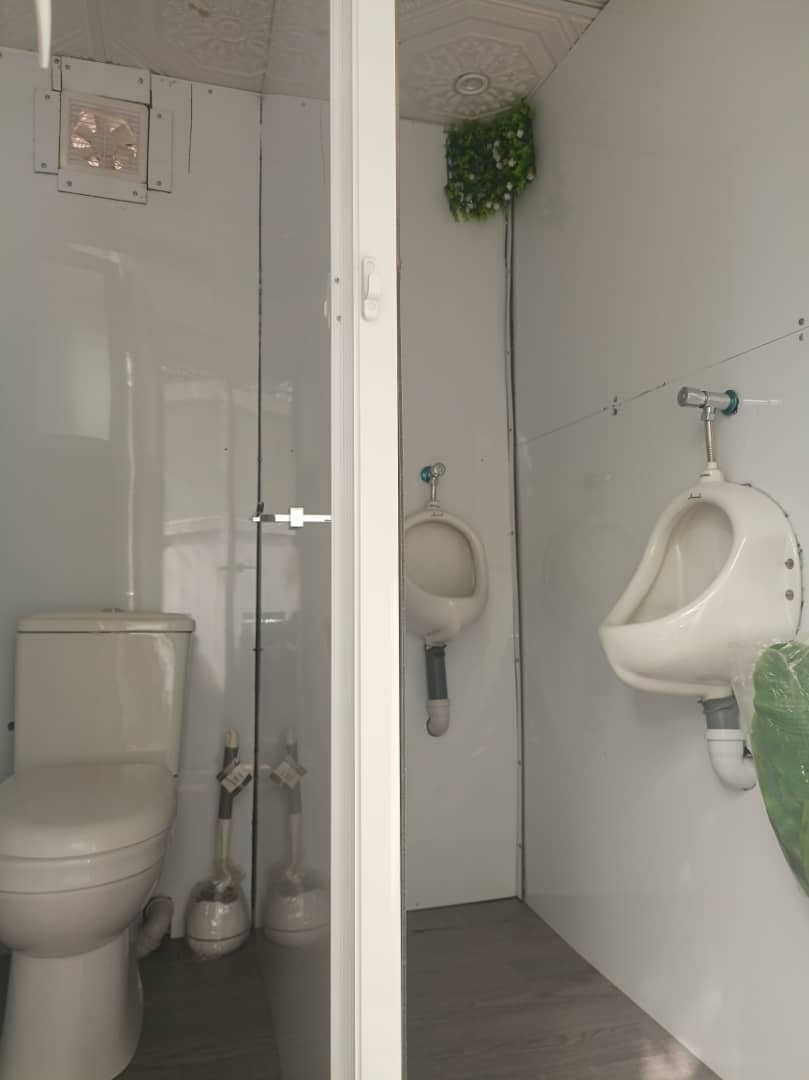 Mobile toilet services 