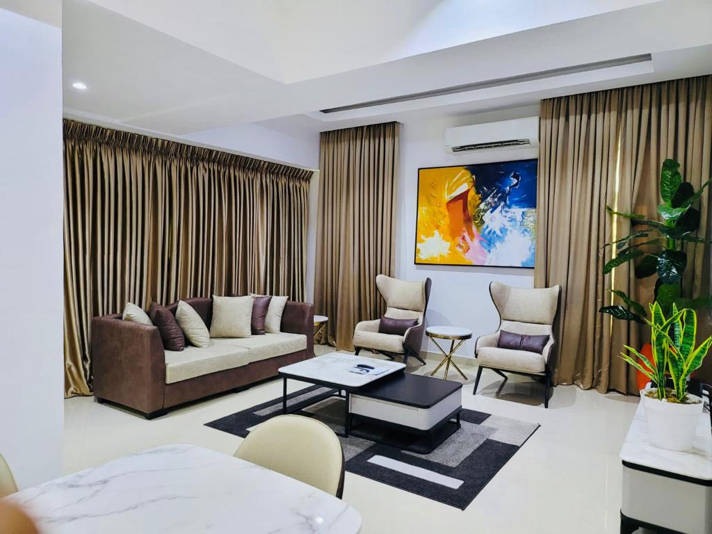 1-Bedroom Apartment 