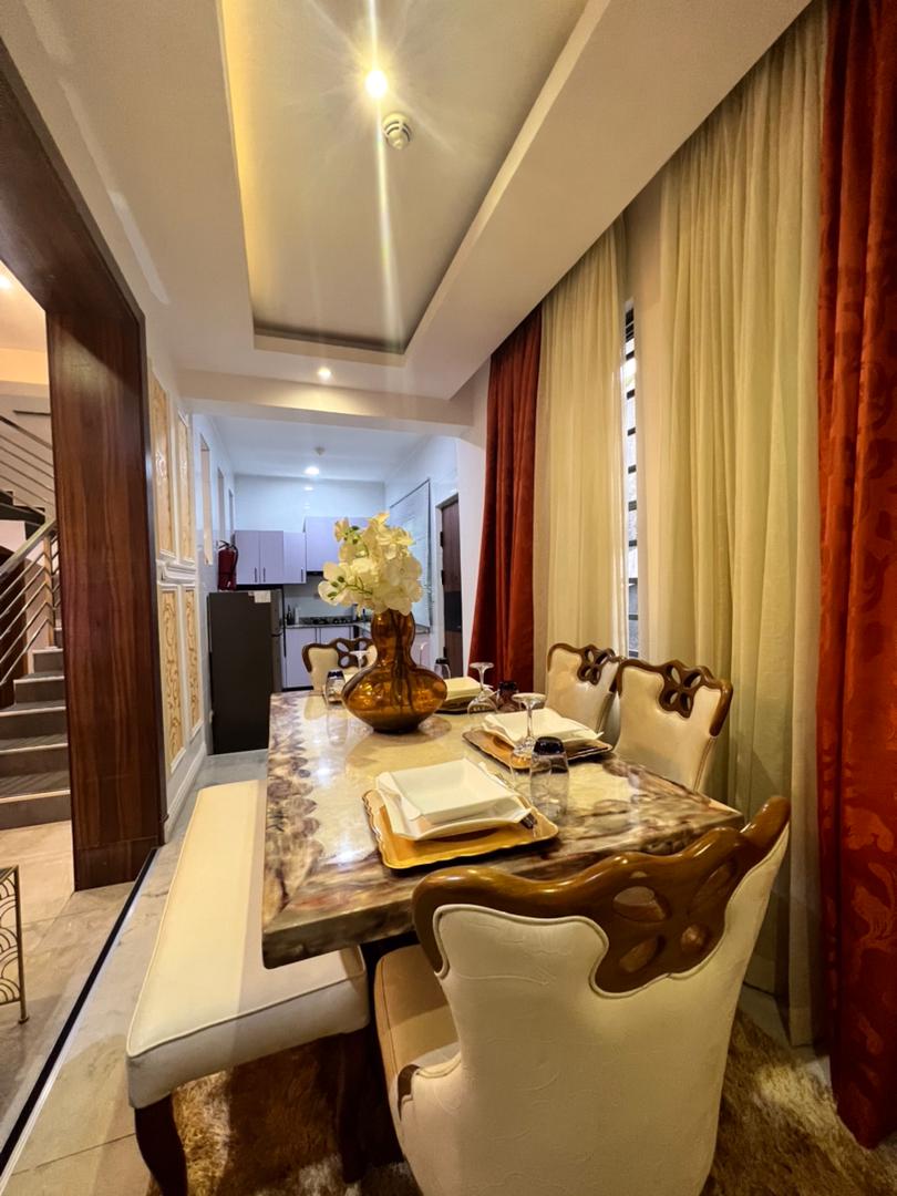Luxurious 2Bedroom Apartment 