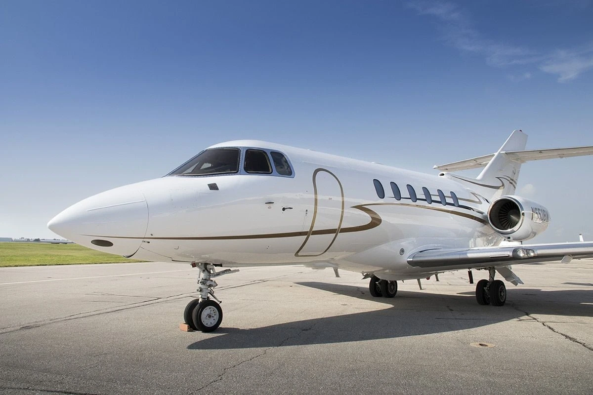 PRIVATE JET CHARTER