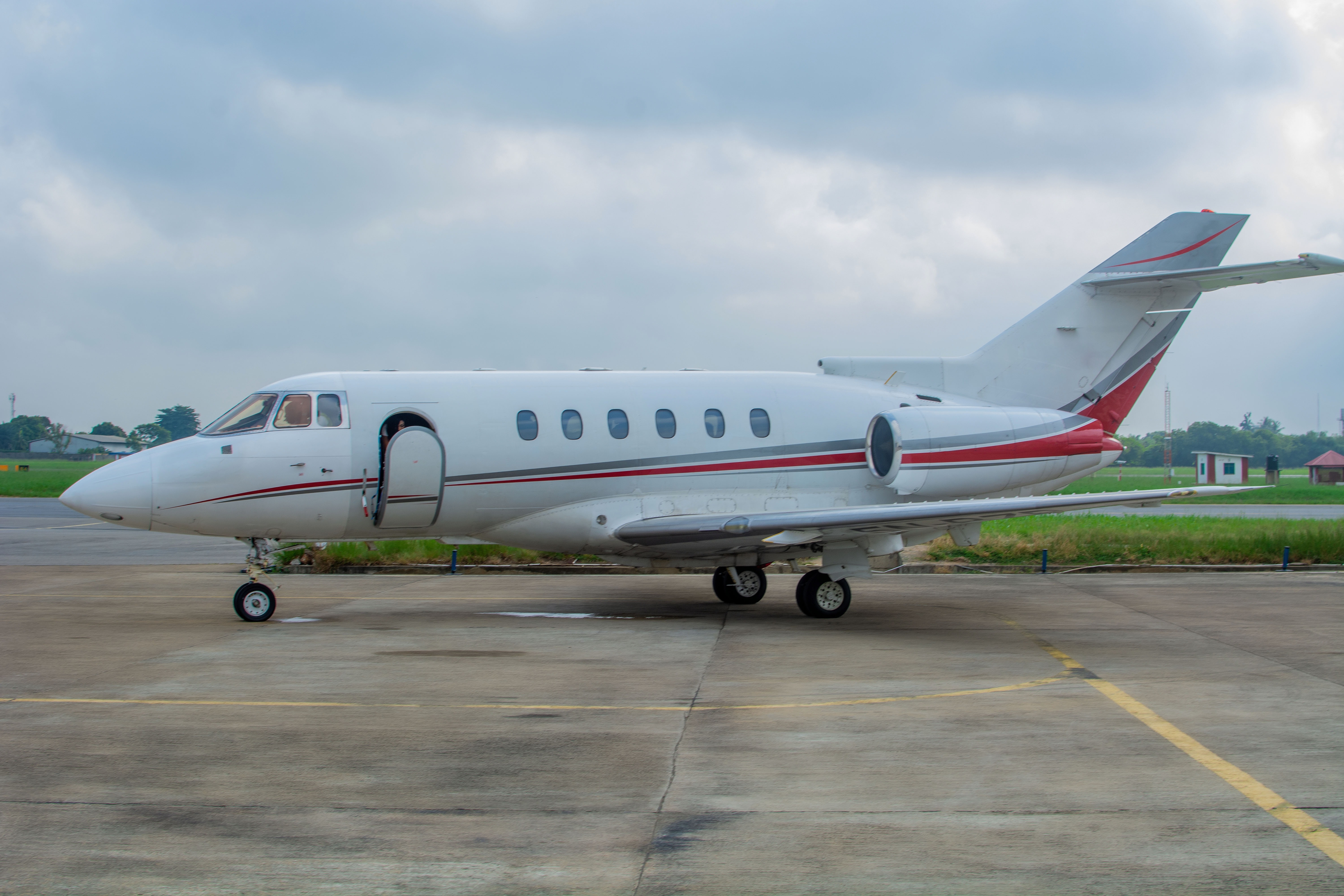 Private Jet Charter - Hawker 850xp