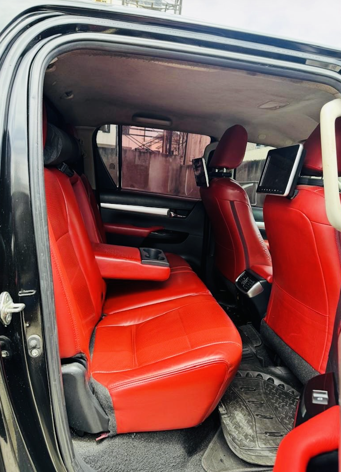 2021 Toyota Hilux Truck
