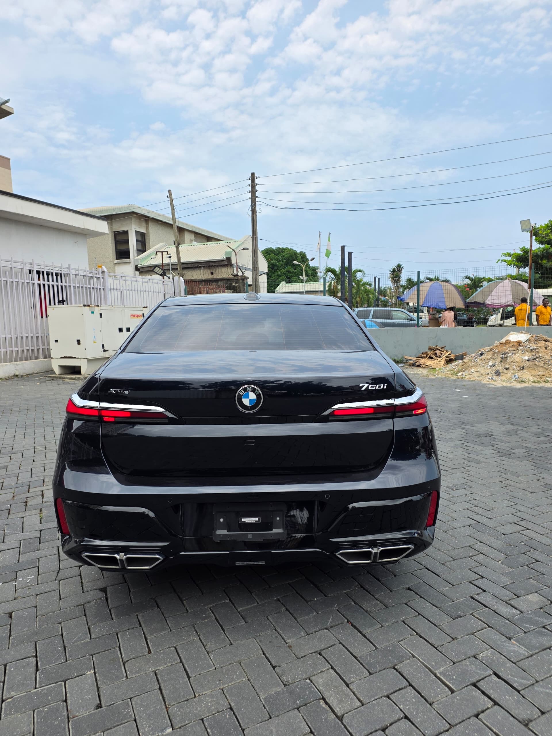 BMW 760i