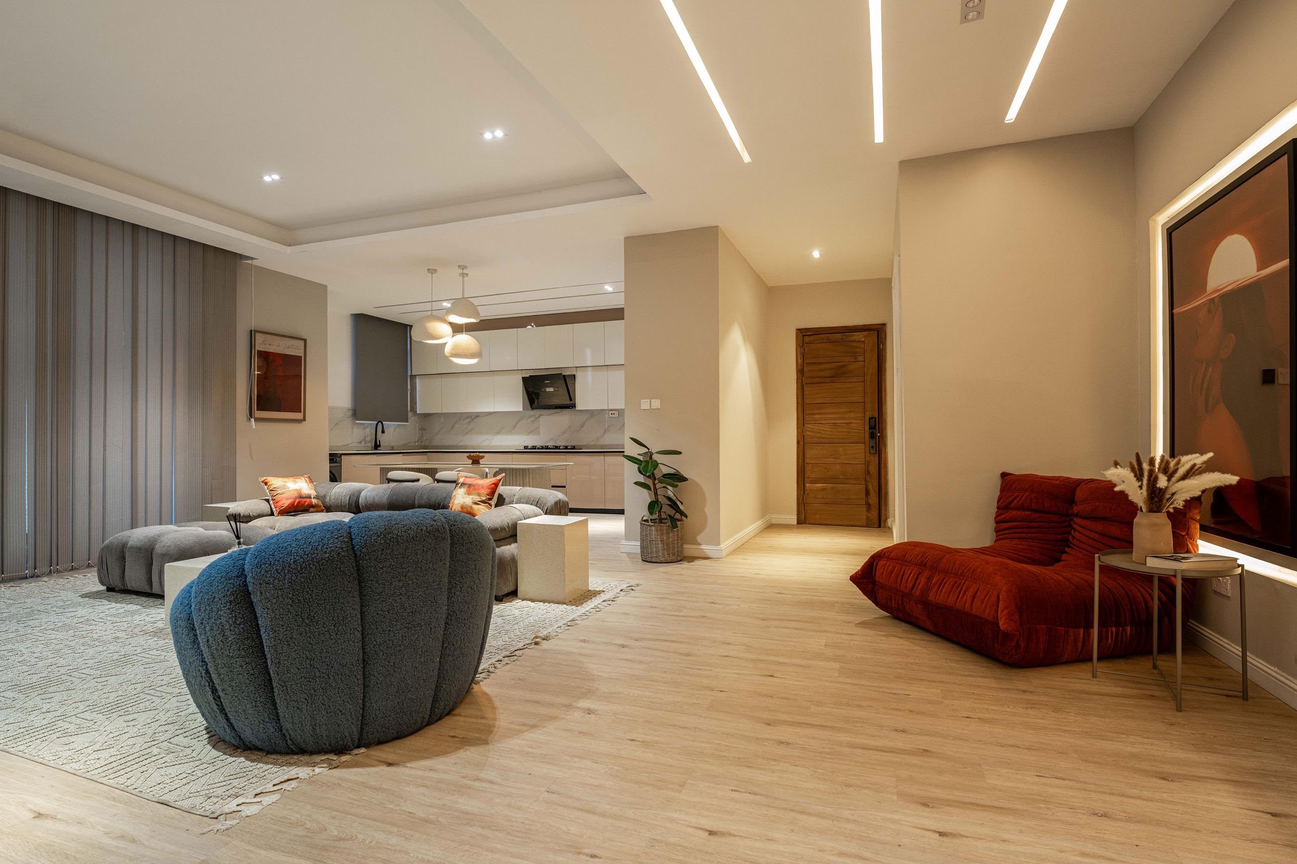 STYLISH 2 UNIT OF 2 BEDROOM APARTMENT WITH SWIMMING POOL