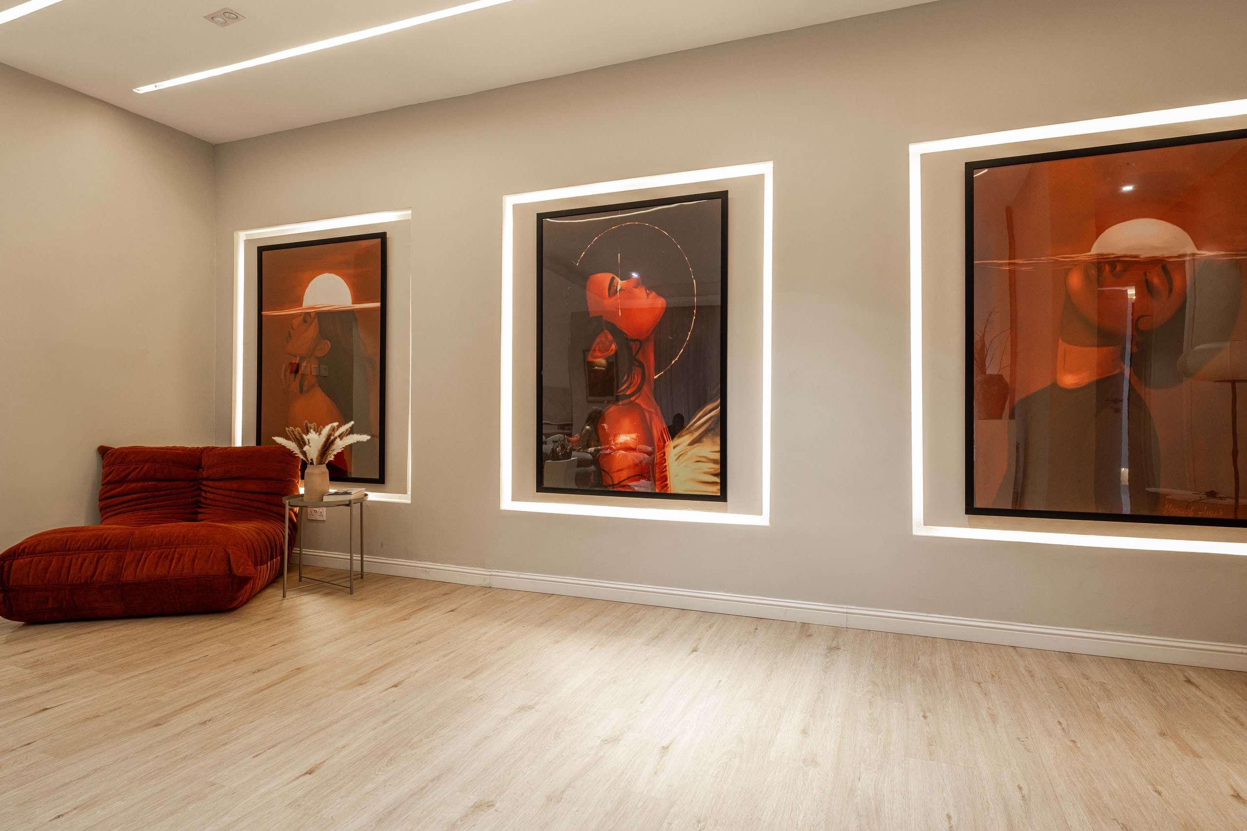 STYLISH 2 UNIT OF 2 BEDROOM APARTMENT WITH SWIMMING POOL