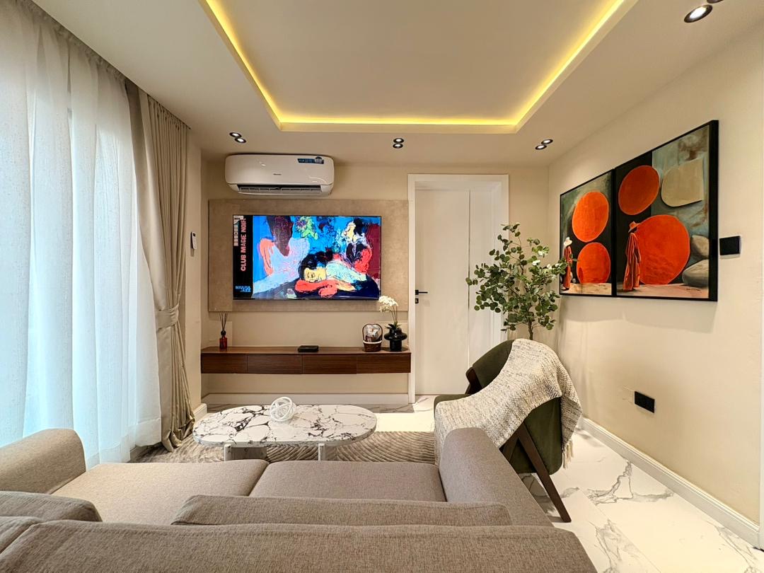 TREAT YOURSELF TO A RELAXING AND HEARTFELT EXPERIENCE IN OUR 1 BEDROOM APARTMENT WITH SWIMMING POOL AND GYM 