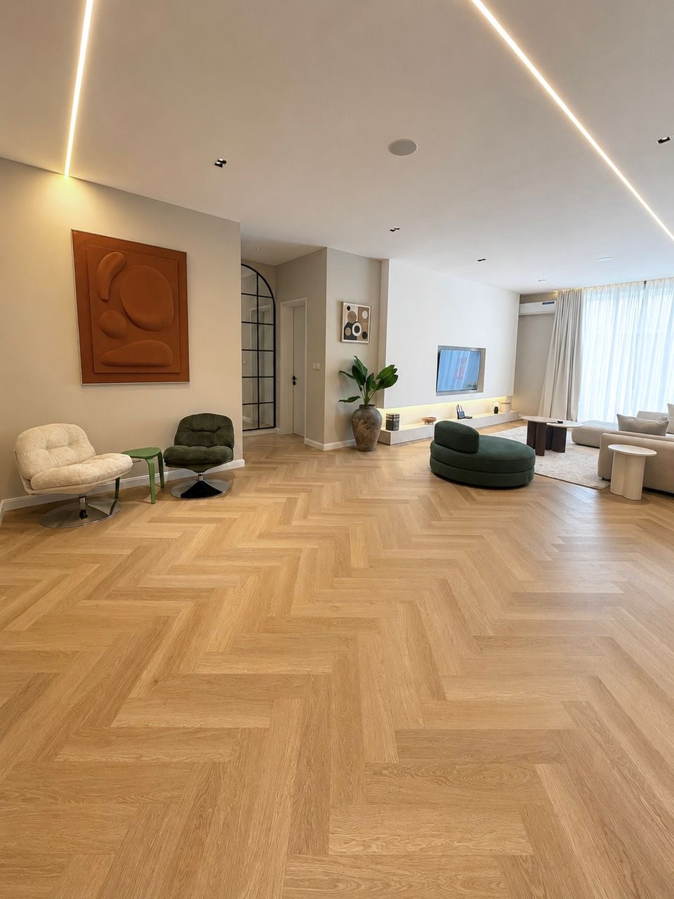 OUR SPACIOUS BRAND NEW 2 BEDROOM APARTMENT WITH ROOFTOP SWIMING POOL AND GYM 🤍✨