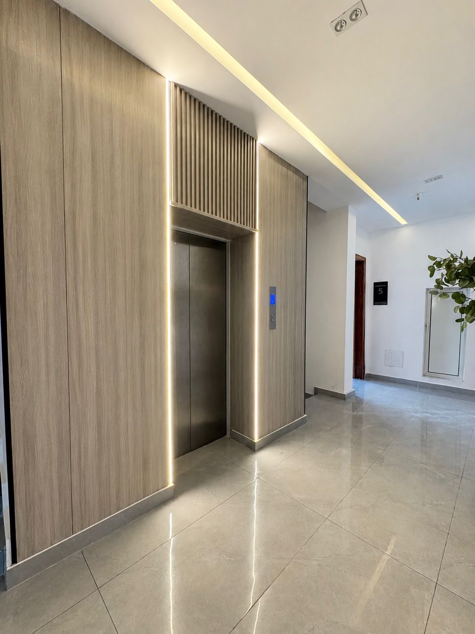 OUR SPACIOUS BRAND NEW 2 BEDROOM APARTMENT WITH ROOFTOP SWIMING POOL AND GYM 🤍✨