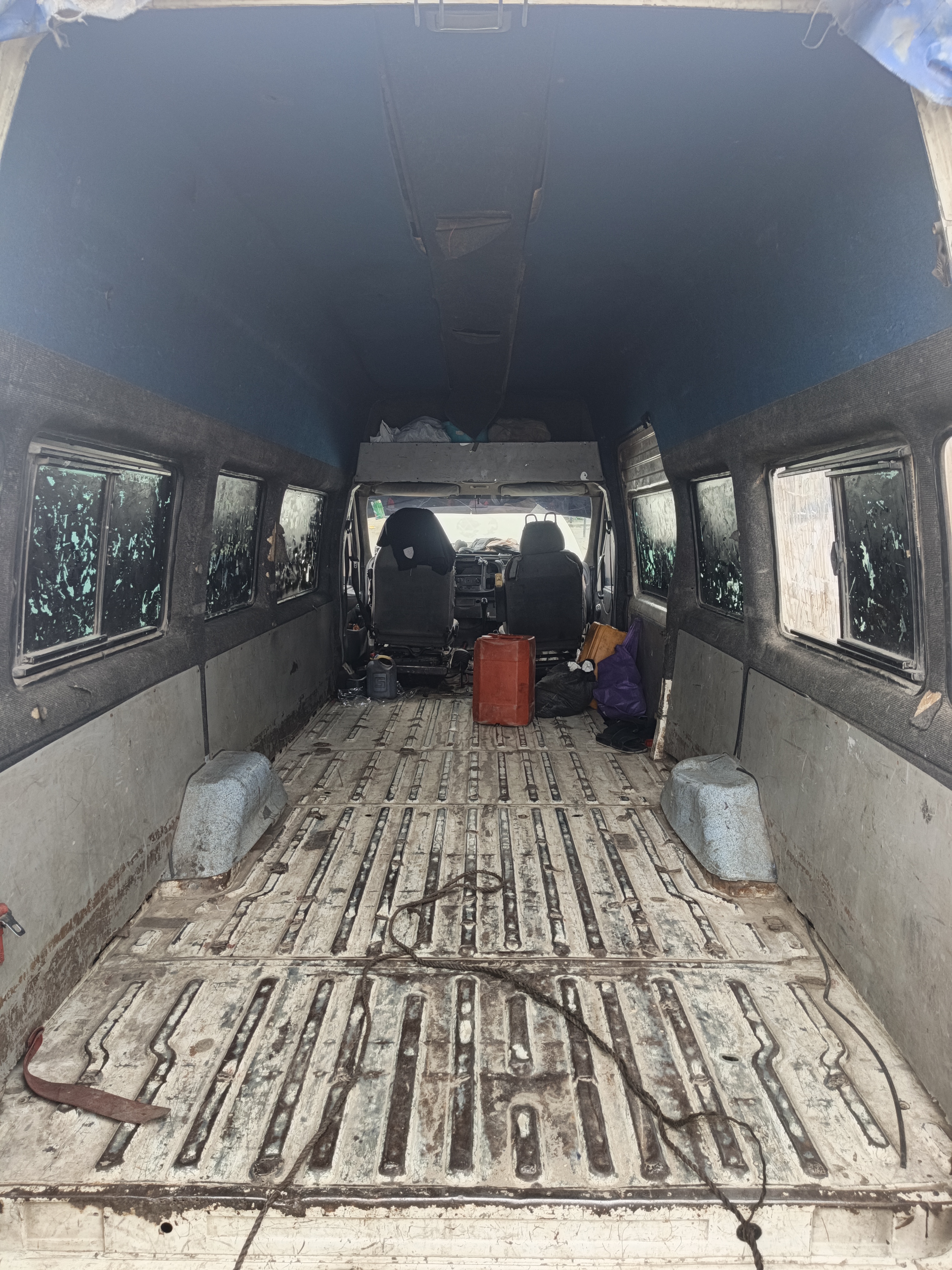 TRUCK & MOVERS RENTAL SERVICES
