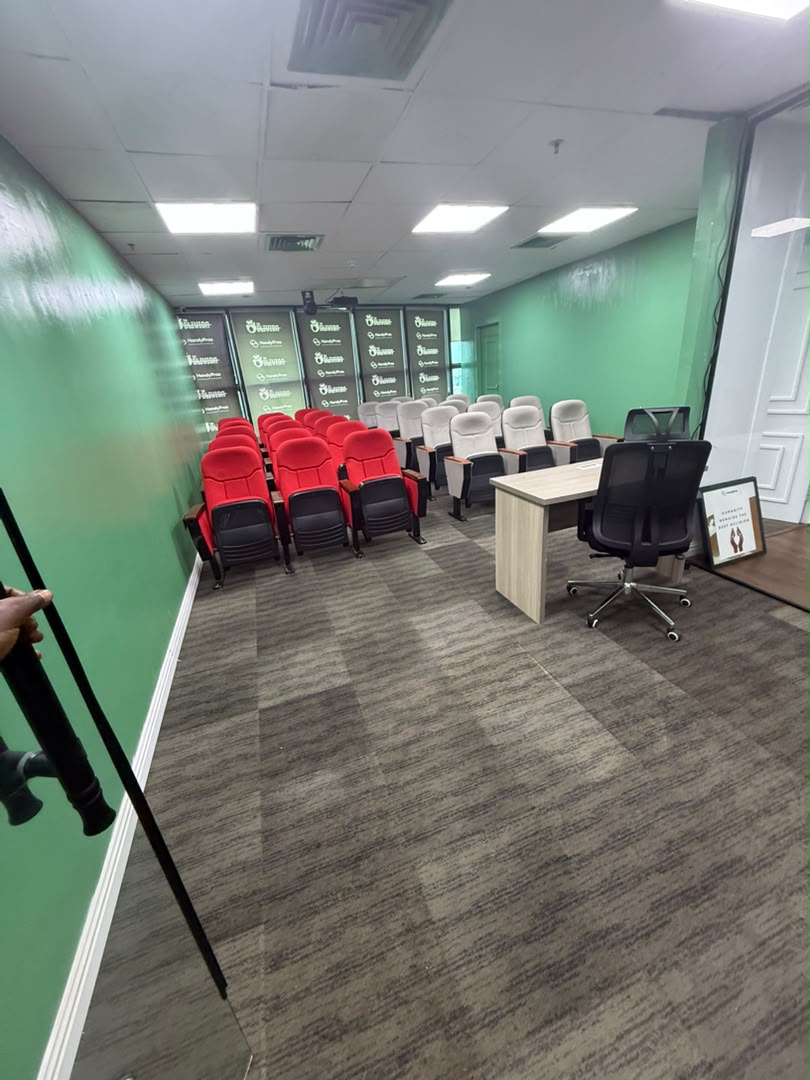 Training Room for Rent in Victoria Island, Lagos | HandyPros