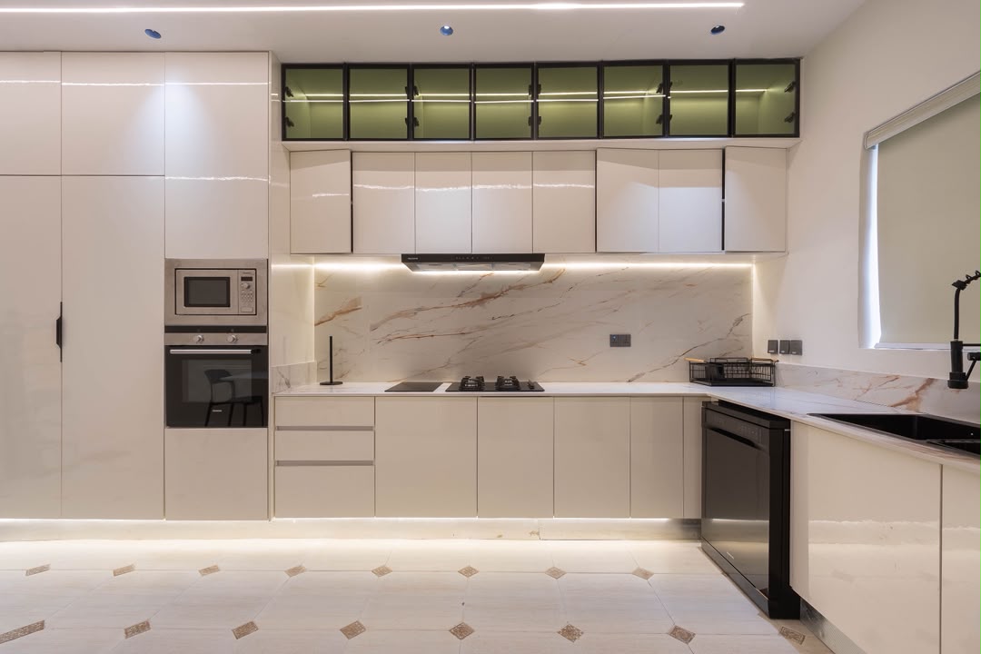 BELMONT APARTMENT 
