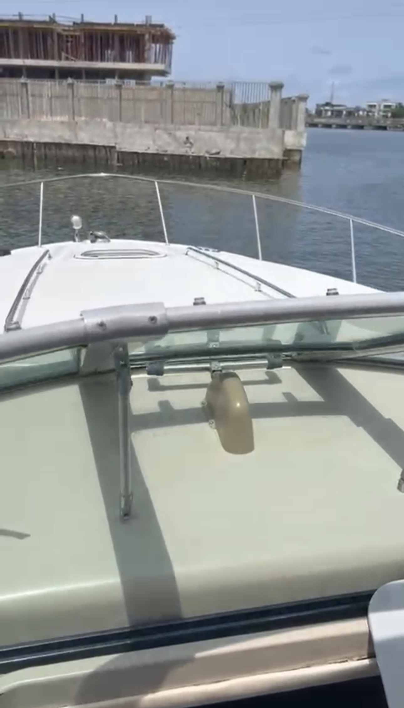 20-Seater boat powered by triple 400HP engines 