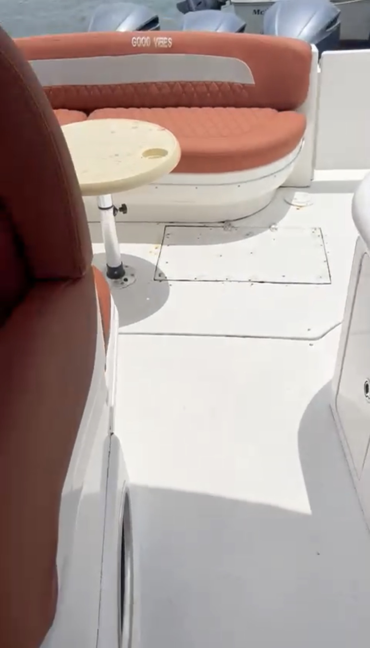 20-Seater boat powered by triple 400HP engines 